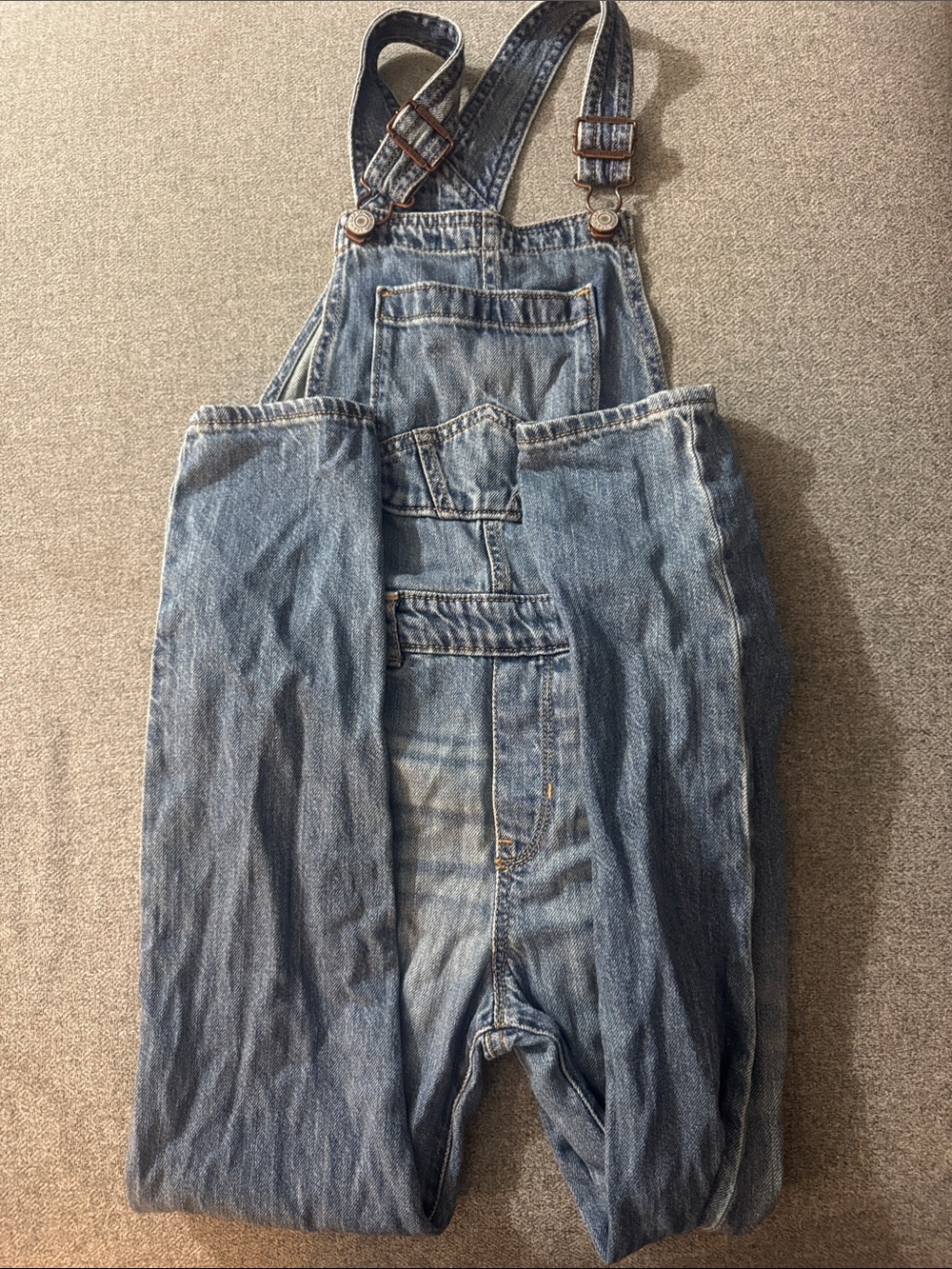 5/$15- Overalls size medium